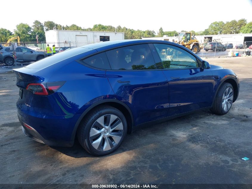 2024 Tesla Model Y Long Range Dual Motor All-Wheel Drive VIN: 7SAYGDEE8RA281361 Lot: 39638902