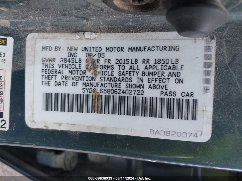 2006 Pontiac Vibe VIN: 5Y2SL65806Z402722 Lot: 39638939