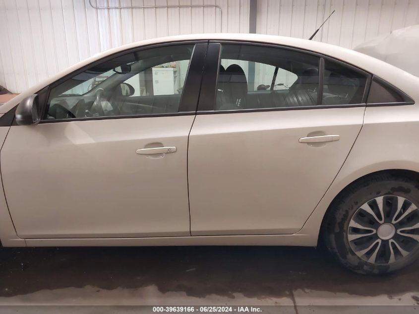 2014 Chevrolet Cruze Ls Auto VIN: 1G1PA5SG2E7157961 Lot: 39639166