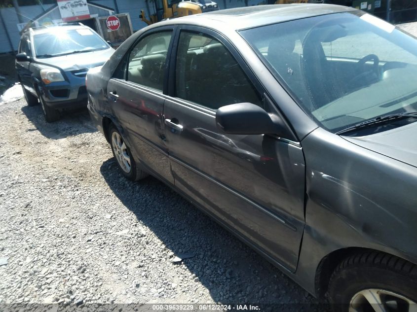 2005 Toyota Camry Xle VIN: 4T1BE30K45U529704 Lot: 39639229