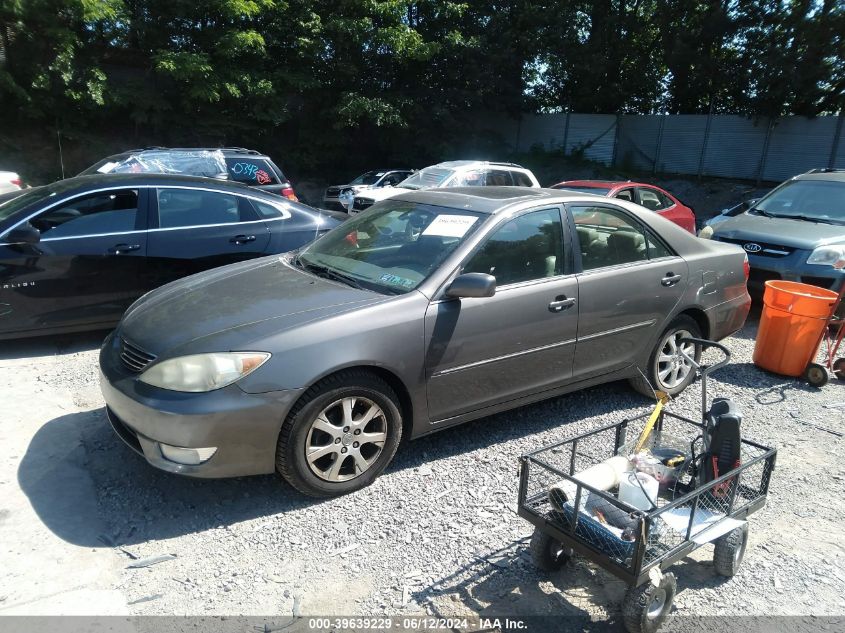 2005 Toyota Camry Xle VIN: 4T1BE30K45U529704 Lot: 39639229