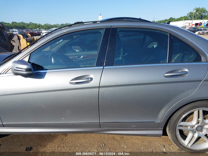 2014 Mercedes-Benz C 300 Luxury 4Matic/Sport 4Matic VIN: WDDGF8AB8ER309204 Lot: 39639271