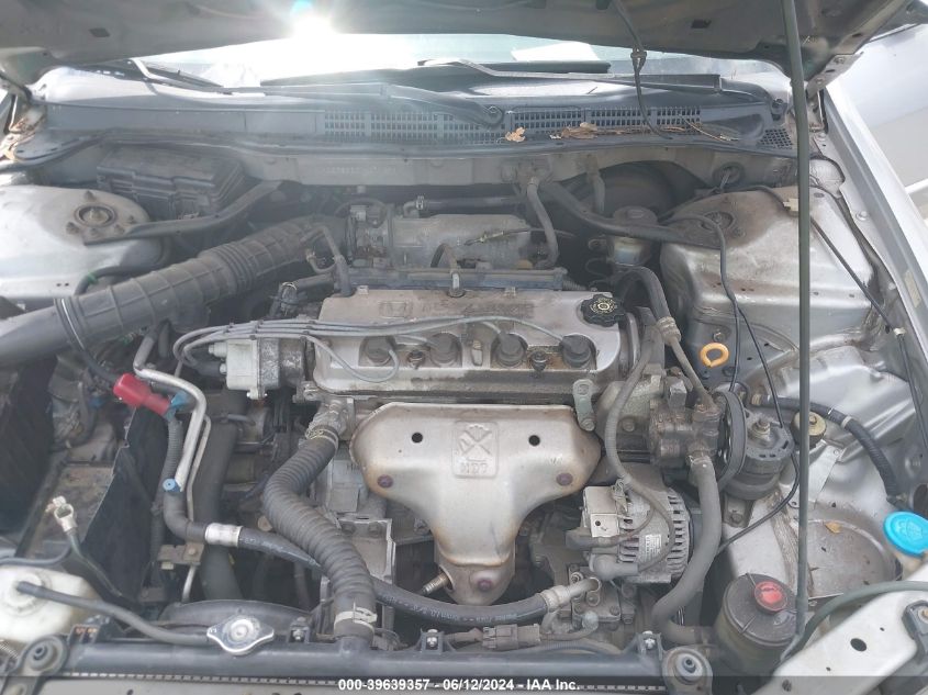 2001 Honda Accord Value Package VIN: 1HGCF86661A071299 Lot: 39639357