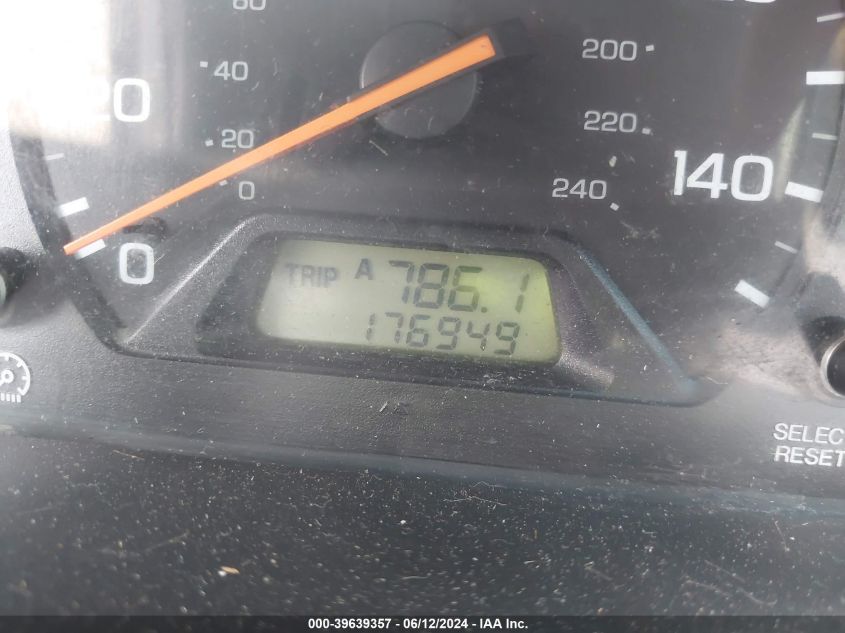 2001 Honda Accord Value Package VIN: 1HGCF86661A071299 Lot: 39639357