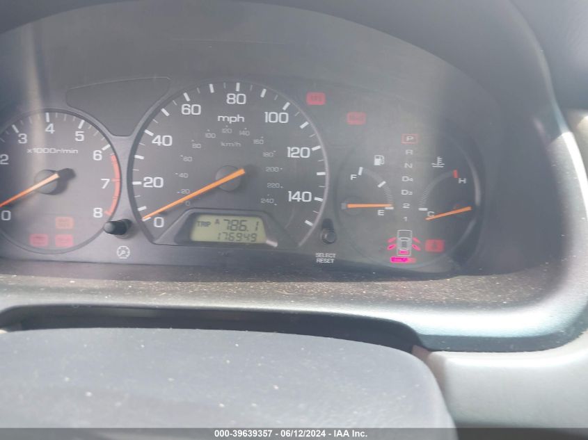 2001 Honda Accord Value Package VIN: 1HGCF86661A071299 Lot: 39639357