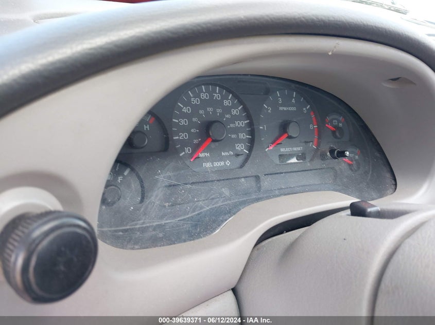 2004 Ford Mustang VIN: 1FAFP406X4F228971 Lot: 39639371