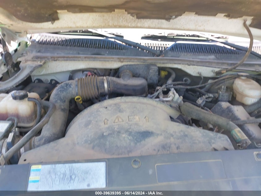 2003 Chevrolet Silverado 1500 Work Truck VIN: 2GCEC19X131172940 Lot: 39639395