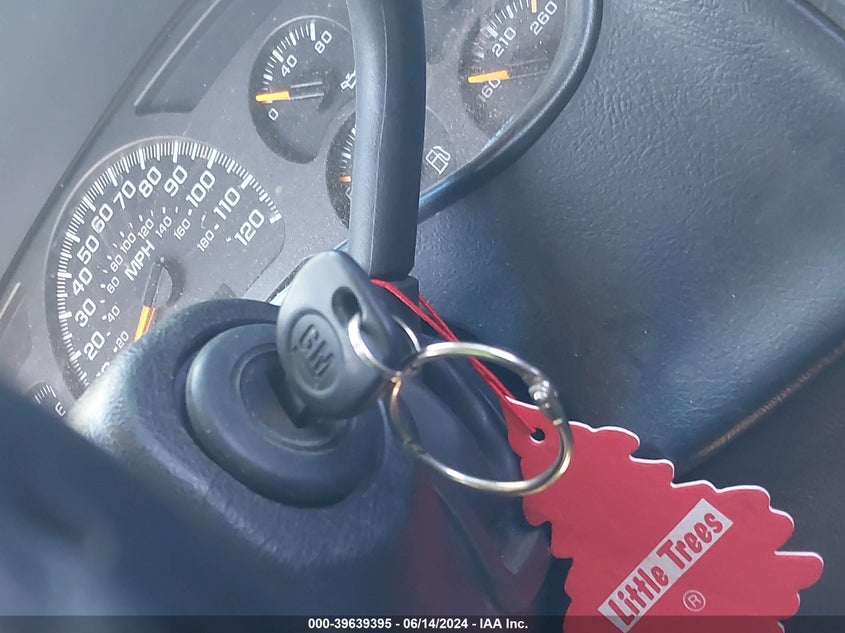 2003 Chevrolet Silverado 1500 Work Truck VIN: 2GCEC19X131172940 Lot: 39639395