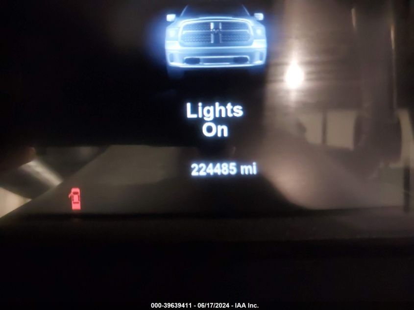 2018 Ram 3500 Laramie 4X4 8' Box VIN: 3C63R3JL8JG143974 Lot: 39639411