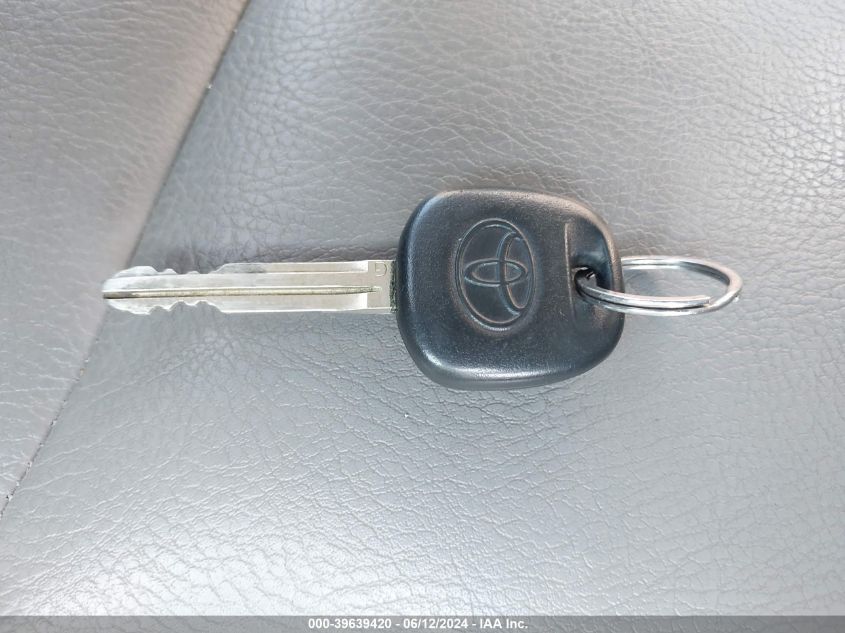 2016 Toyota Tundra Sr 4.6L V8 VIN: 5TFRM5F11GX108301 Lot: 39639420