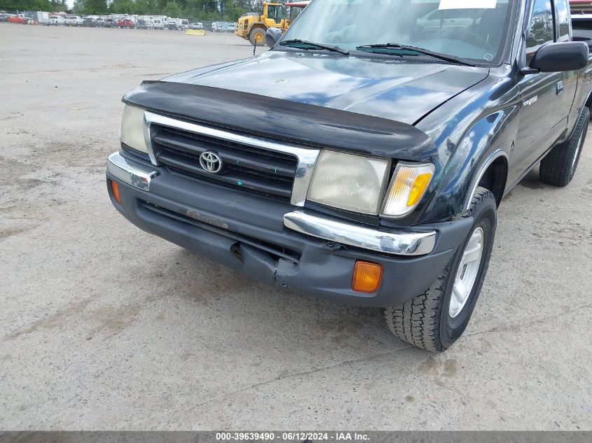 1999 Toyota Tacoma VIN: 4TAWN72N5XZ427379 Lot: 39639490