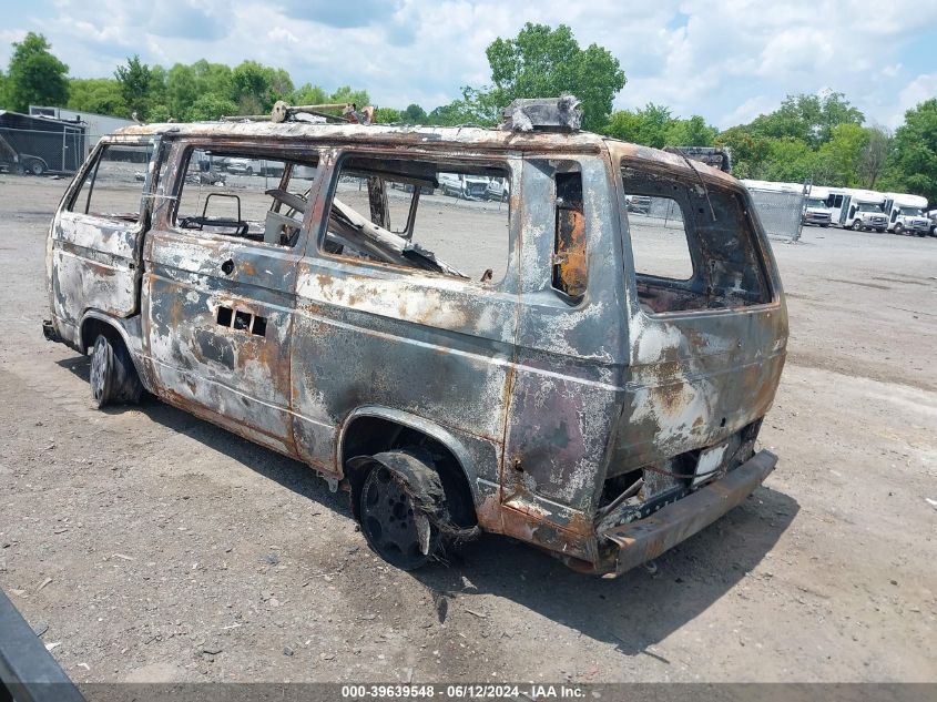 WV2ZB0257HH110911 1987 Volkswagen Vanagon Campmobile