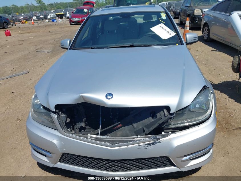 2012 Mercedes-Benz C 300 Luxury 4Matic/Sport 4Matic VIN: WDDGF8BB5CR201537 Lot: 39639599