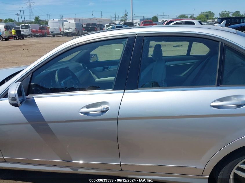 2012 Mercedes-Benz C 300 Luxury 4Matic/Sport 4Matic VIN: WDDGF8BB5CR201537 Lot: 39639599