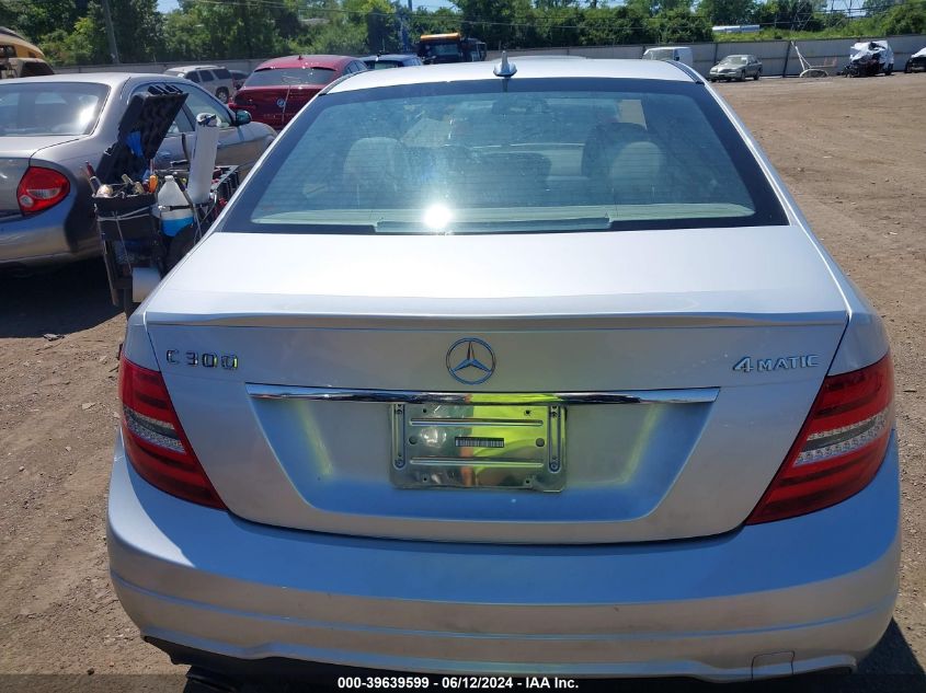 2012 Mercedes-Benz C 300 Luxury 4Matic/Sport 4Matic VIN: WDDGF8BB5CR201537 Lot: 39639599