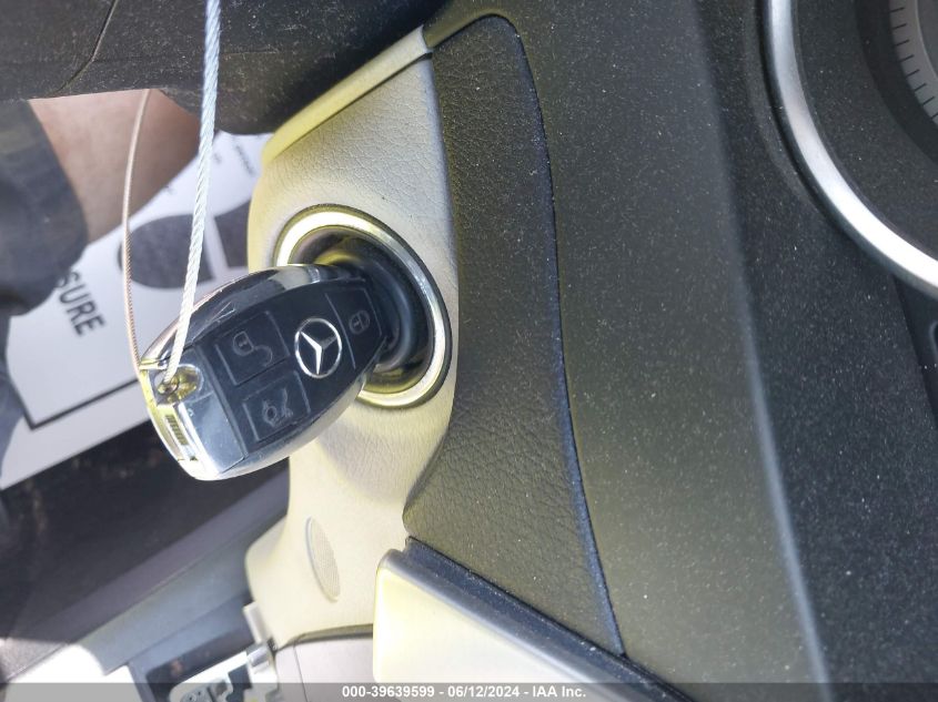 2012 Mercedes-Benz C 300 Luxury 4Matic/Sport 4Matic VIN: WDDGF8BB5CR201537 Lot: 39639599