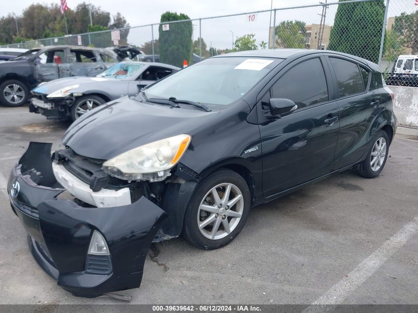 2013 Toyota Prius C Three VIN: JTDKDTB38D1044642 Lot: 39639642