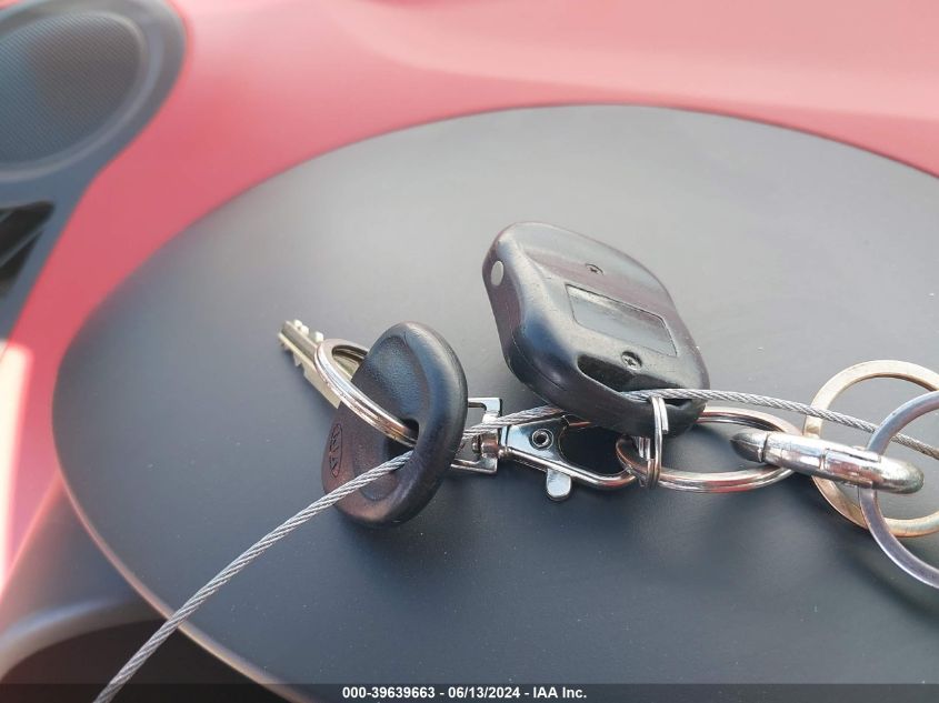 2010 Kia Soul Sport VIN: KNDJT2A20A7032074 Lot: 39639663