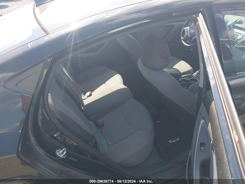 2014 Hyundai Elantra Se VIN: 5NPDH4AE2EH458838 Lot: 39639774