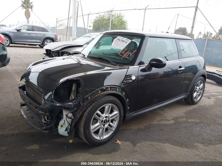 2013 Mini Hardtop Cooper VIN: WMWSU3C59DT549283 Lot: 39639834