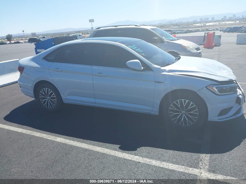 2019 Volkswagen Jetta 1.4T Sel VIN: 3VWE57BU2KM118547 Lot: 39639871