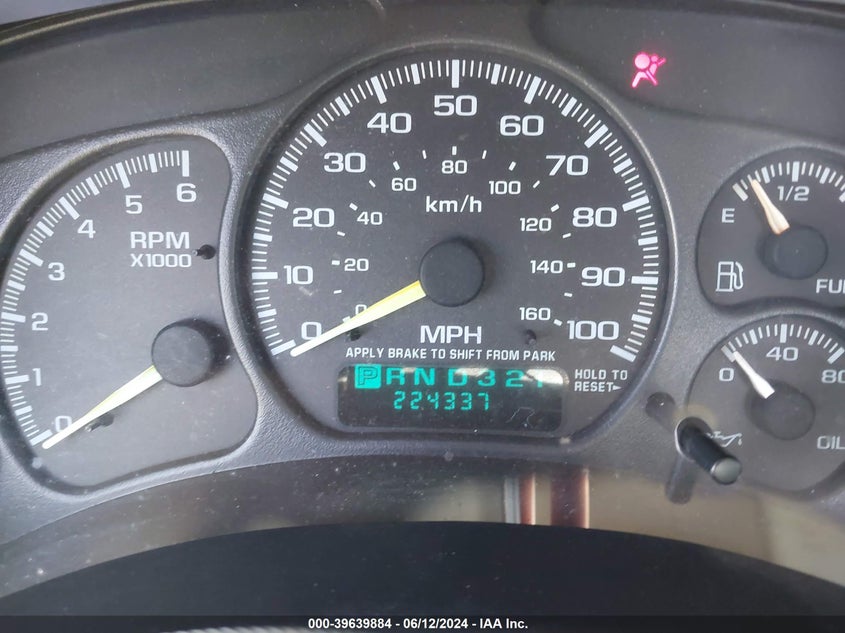 2000 Chevrolet Silverado 1500 Ls VIN: 2GCEC19V2Y1130122 Lot: 39639884