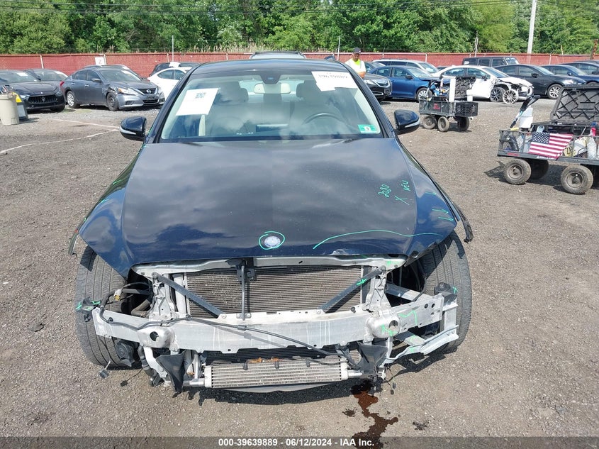 2015 Mercedes-Benz C 300 4Matic/Luxury 4Matic/Sport 4Matic VIN: 55SWF4KB2FU001951 Lot: 39639889