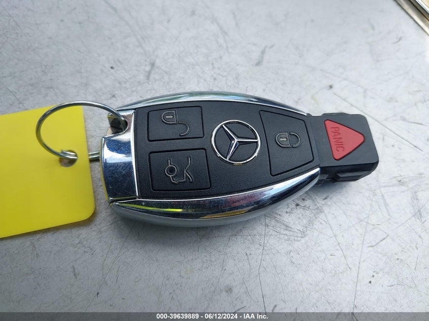 2015 Mercedes-Benz C 300 4Matic/Luxury 4Matic/Sport 4Matic VIN: 55SWF4KB2FU001951 Lot: 39639889