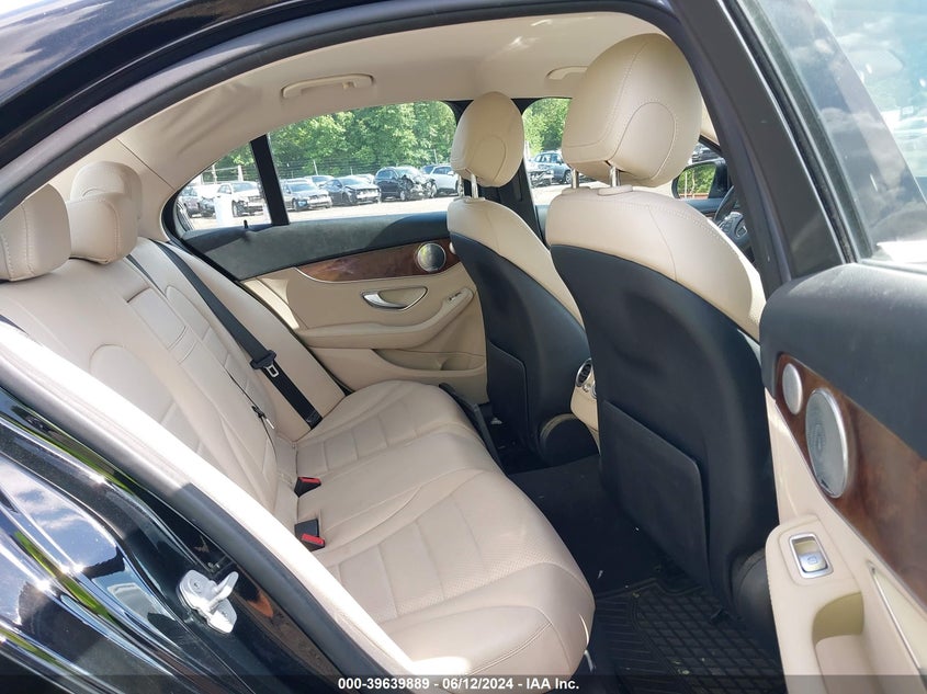 2015 Mercedes-Benz C 300 4Matic/Luxury 4Matic/Sport 4Matic VIN: 55SWF4KB2FU001951 Lot: 39639889