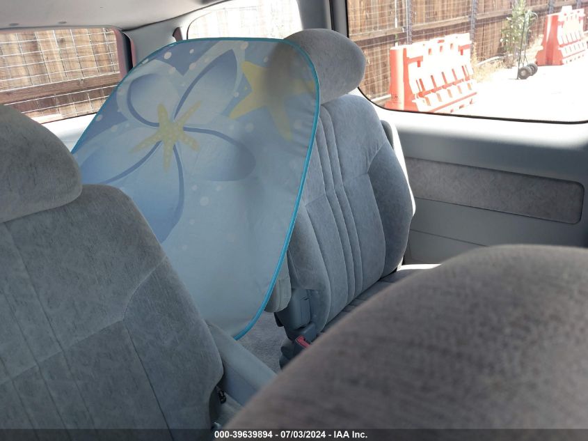 1998 Toyota Sienna Le/Xle VIN: 4T3ZF13C5WU030424 Lot: 39639894