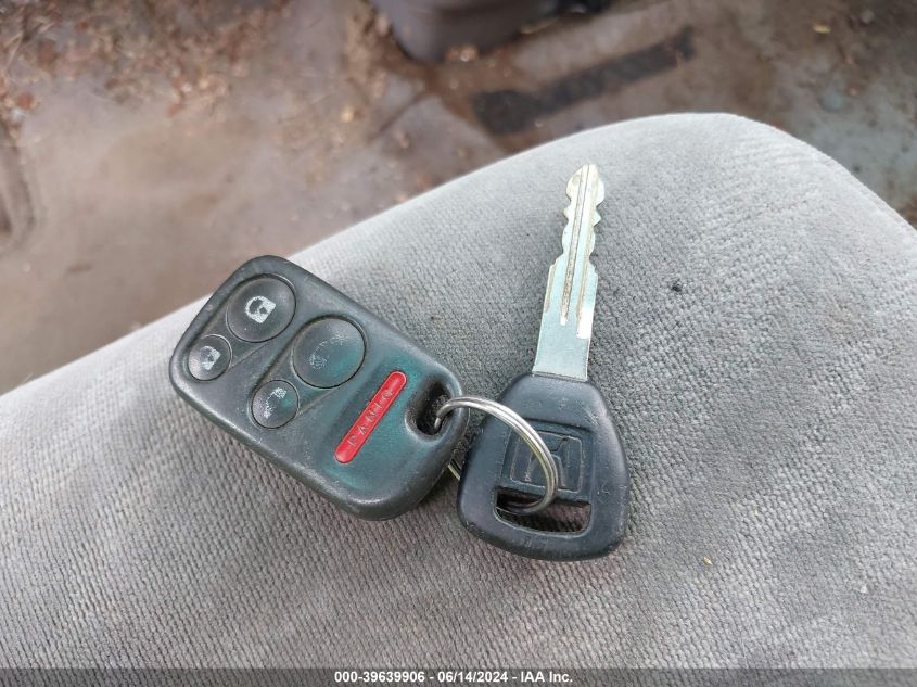 2002 Honda Odyssey Ex VIN: 5FNRL18602B031282 Lot: 39639906