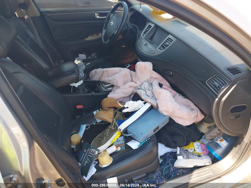 2012 Hyundai Genesis 3.8 VIN: KMHGC4DD6CU161505 Lot: 39639908