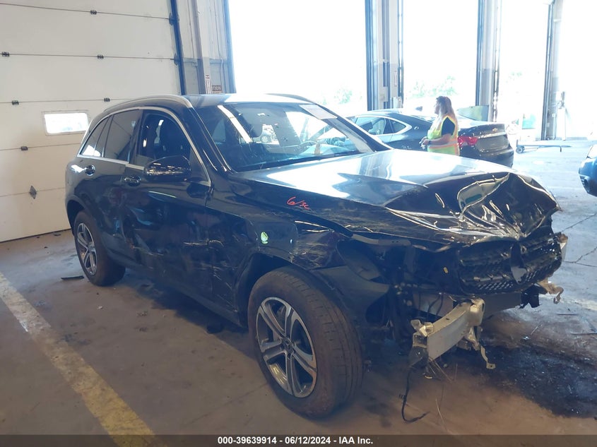 2019 MERCEDES-BENZ GLC 300 4MATIC VIN: WDC0G4KB5KF580034