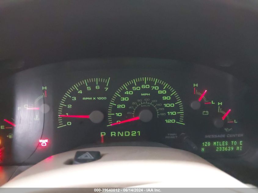 2004 Ford Expedition Eddie Bauer VIN: 1FMPU18L34LB66892 Lot: 39640012