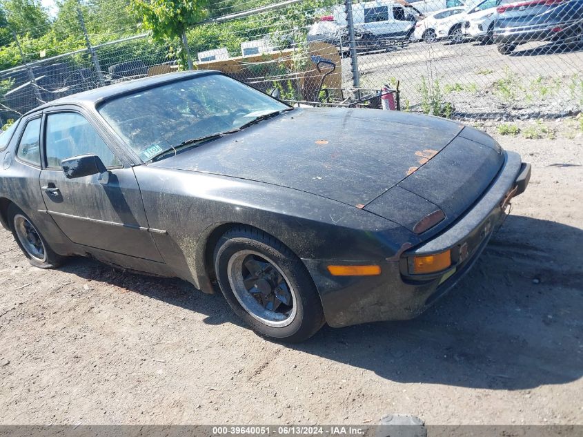 1983 Porsche 944 VIN: WP0AA094XDN456894 Lot: 39640051