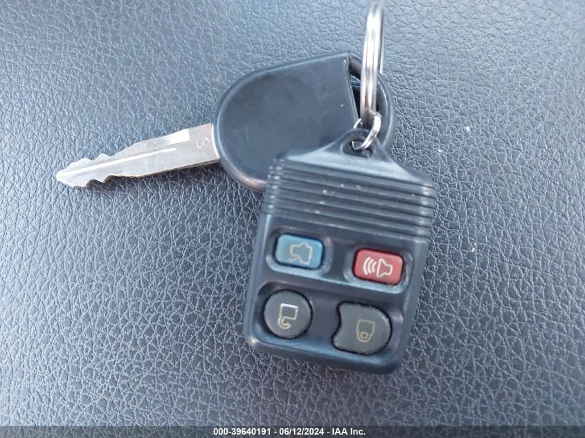 2008 Ford Mustang Gt Deluxe/Gt Premium VIN: 1ZVHT82H285156225 Lot: 39640191