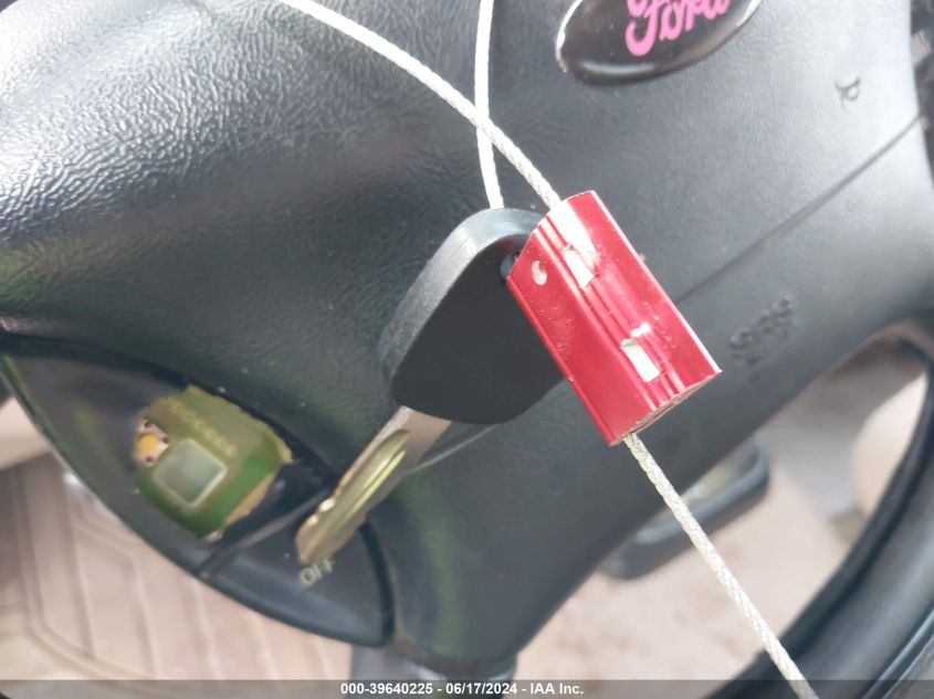 1999 Ford Ranger Xl/Xlt VIN: 1FTYR14V5XPA37924 Lot: 39640225