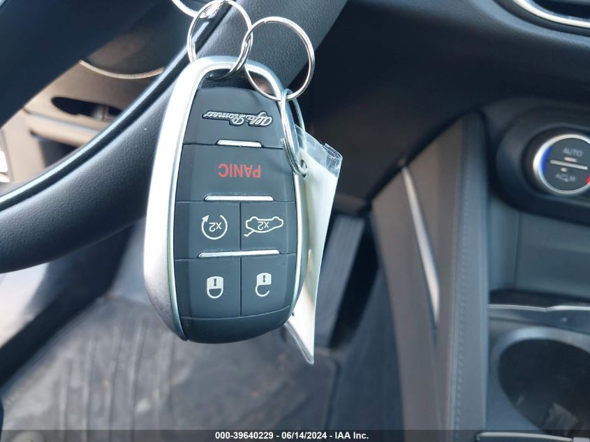 2018 Alfa Romeo Stelvio Awd VIN: ZASFAKAN8J7B80213 Lot: 39640229