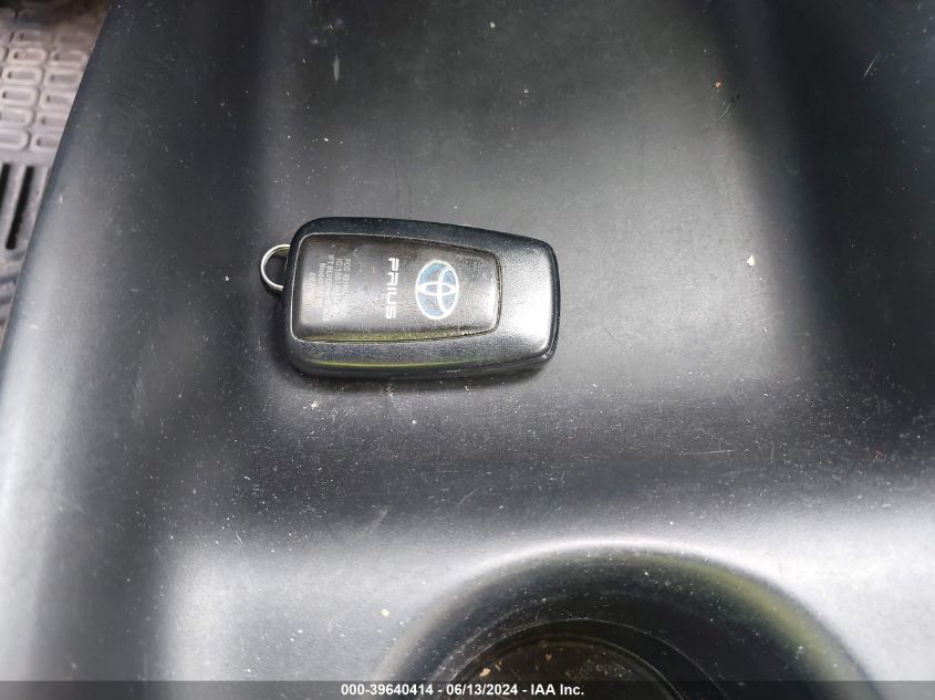 2016 Toyota Prius Two VIN: JTDKBRFU7G3011233 Lot: 39640414