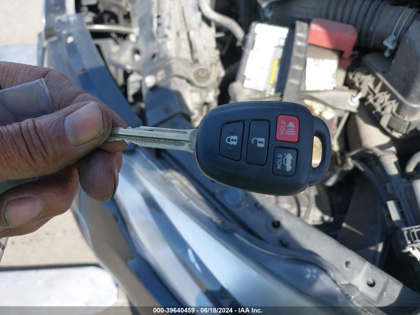 2016 TOYOTA COROLLA L/LE/LE PLS/PRM/S/S PLS - 5YFBURHEXGP505013