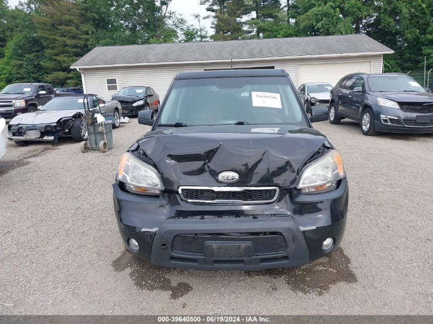 2011 Kia Soul + VIN: KNDJT2A27B7238039 Lot: 39640500