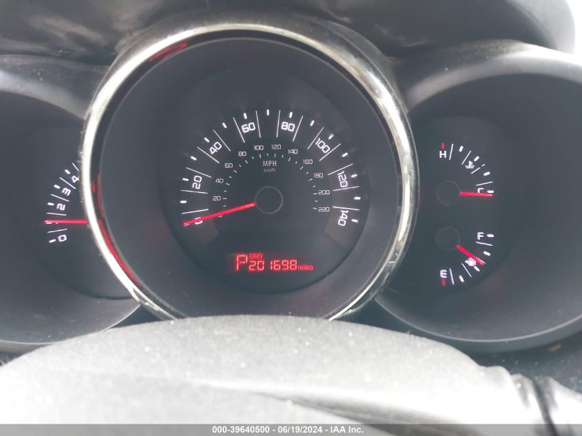 2011 Kia Soul + VIN: KNDJT2A27B7238039 Lot: 39640500