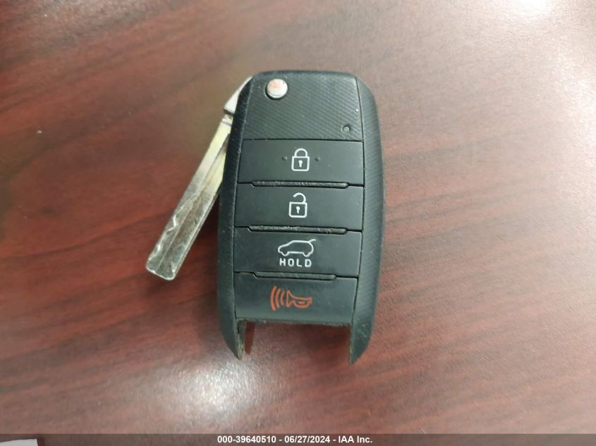 2017 Kia Optima Sx Turbo VIN: 5XXGW4L25HG121568 Lot: 39640510