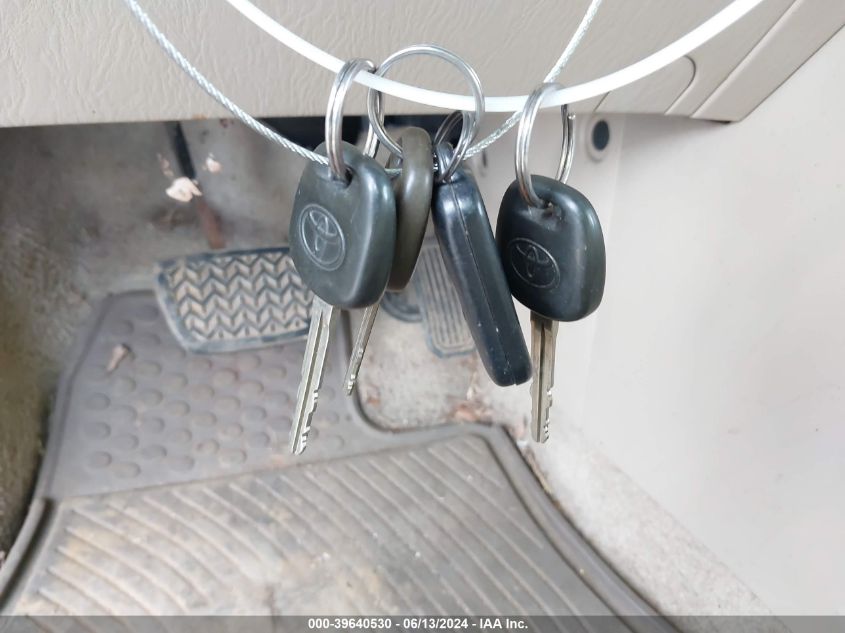 2006 Toyota Highlander Hybrid V6 VIN: JTEEW21A260022321 Lot: 39640530