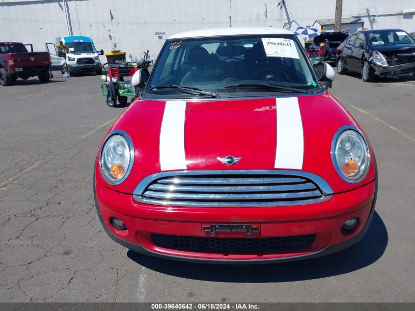 2009 Mini Cooper VIN: WMWMF33579TU70060 Lot: 39640642