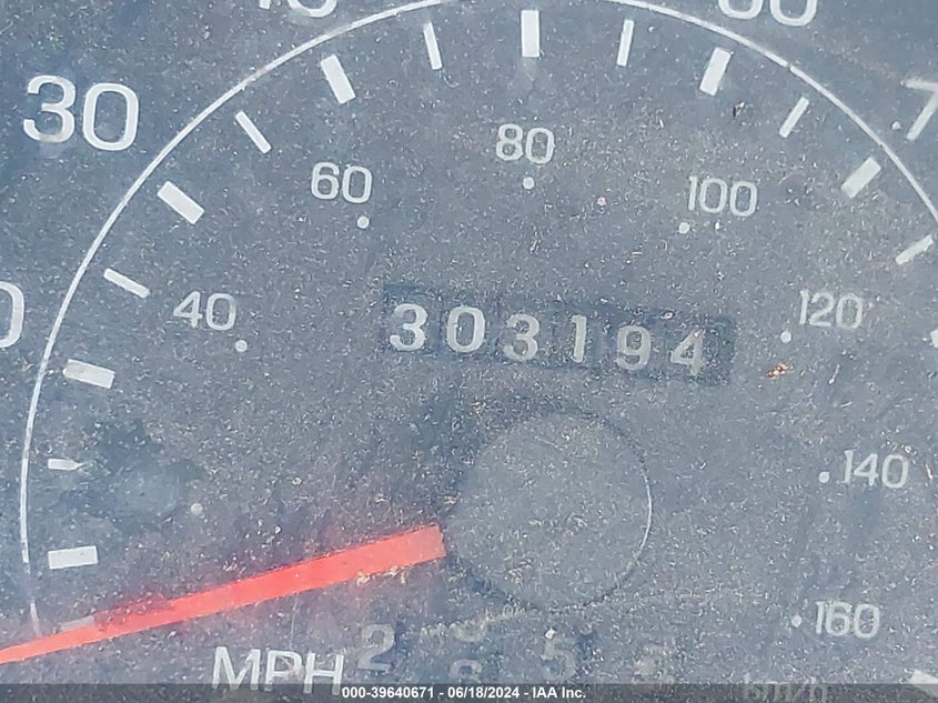 2000 Ford F-250 Lariat/Xl/Xlt VIN: 1FTNW21FXYEE05705 Lot: 39640671