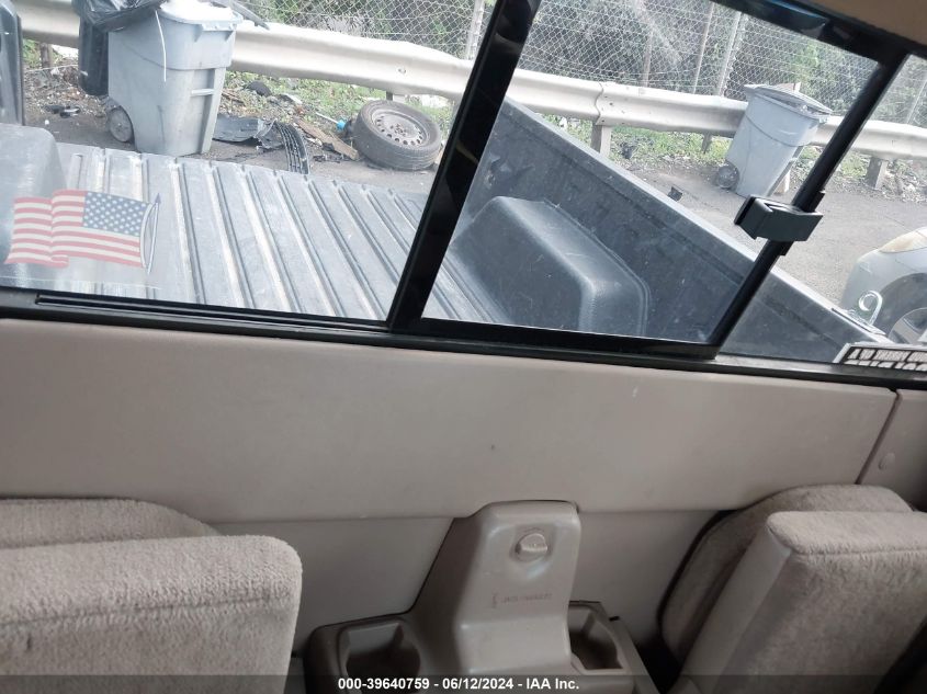 2002 Ford Ranger Xlt VIN: 1FTYR44E22TA33847 Lot: 39640759