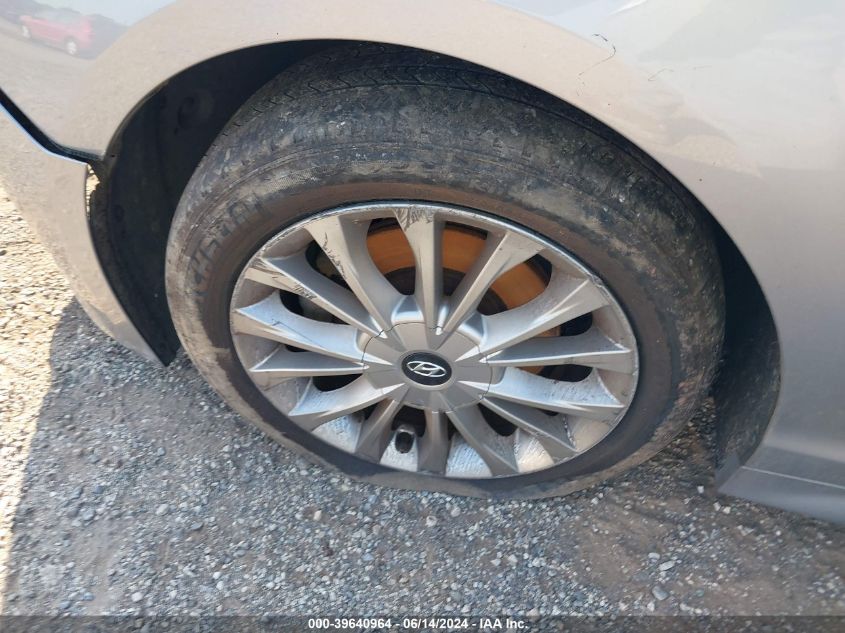 2015 Hyundai Sonata Limited VIN: 5NPE34AF4FH112478 Lot: 39640964