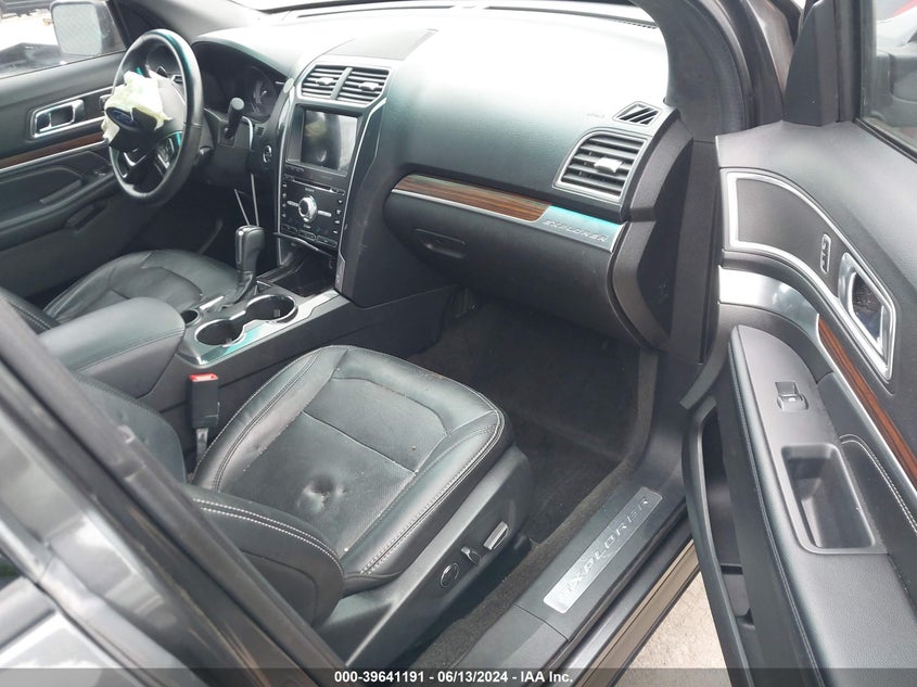 VIN 1FM5K7FH5HGC55716 2017 FORD EXPLORER LIMITED