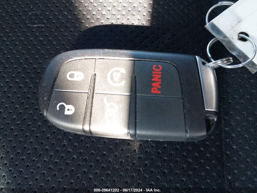 2018 Jeep Grand Cherokee Altitude 4X4 VIN: 1C4RJFAGXJC195530 Lot: 39641202